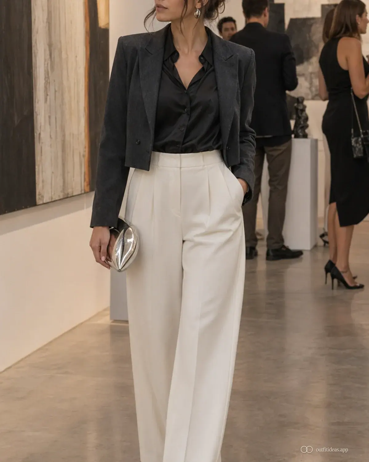 Outfit-Ideen für die Kunstgalerie Kernformel mit komplettem Outfit, praktischen Schuhen und passenden Accessoires